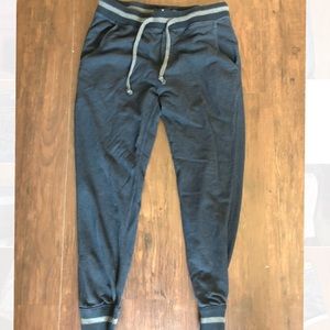 American Eagle Joggers